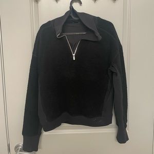 RARE lululemon fleece quarter zip